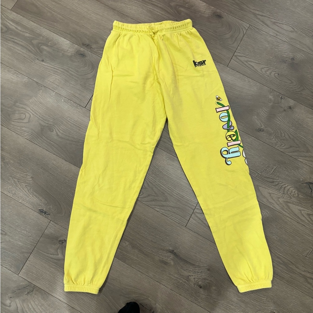 Sweat pants